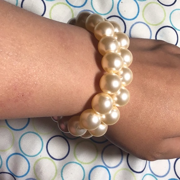 Bracelets - Picture 2 of 2